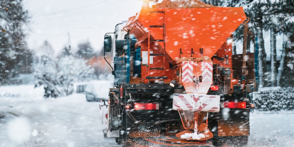Servizio neve e spazzaneve a Bologna