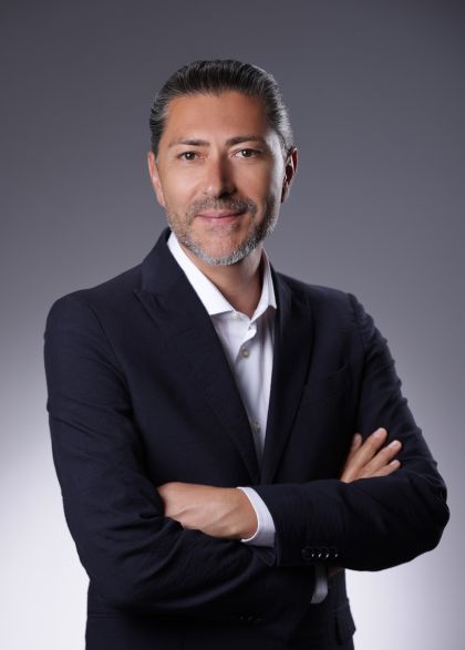 Vedat Katik