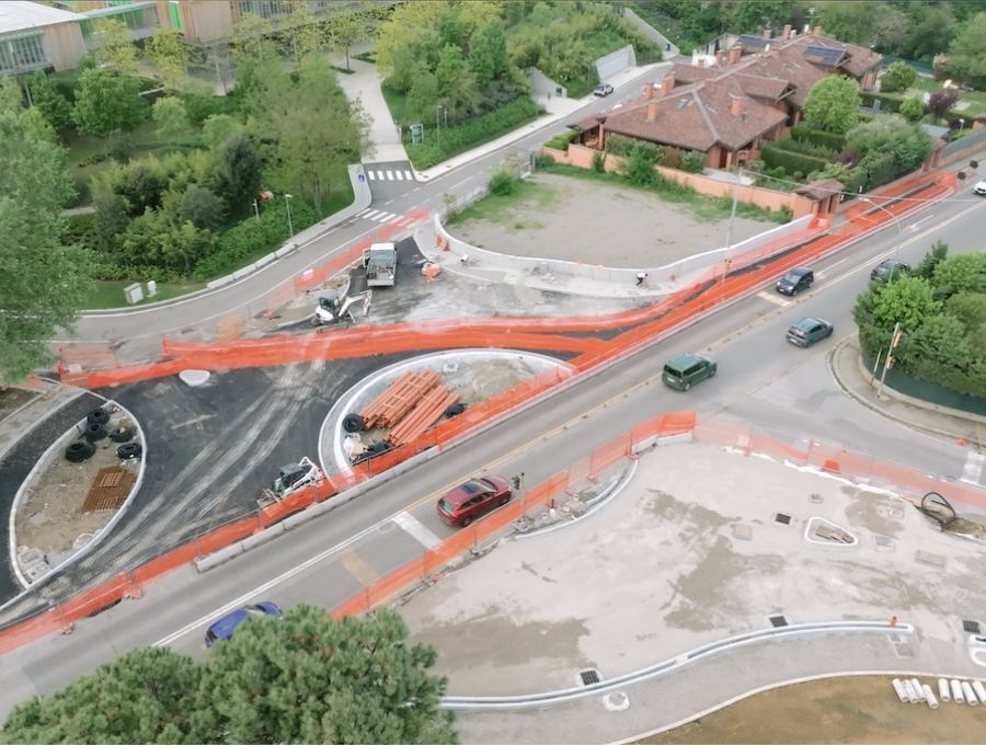 katik per le strade a bologna
