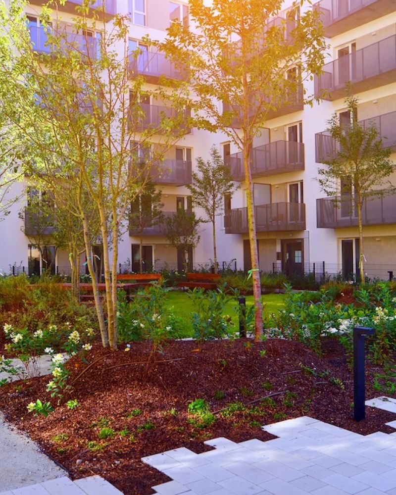 Realizzazione cortile condominiale a Bologna